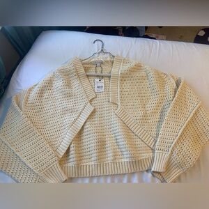 Elegant V-Neck Cream Sweater